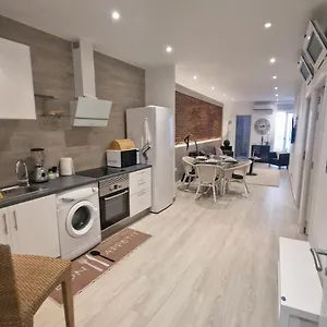 https://barcelona-apartamento-planta-baja-con-parking.top-hotels-tarragona.com