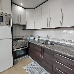 https://playa-honda-arona-tenerife-38660.tenerifehoteles.net